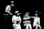 Jugendclub Schauspielhaus Graz, "Der gute Mensch von Sezuan", 1998; Stephan Weinberger (Wang), Carina Fromm (1. Gott), Eva Kranz (2. Gott), Elisabeth Egger (3. Gott)